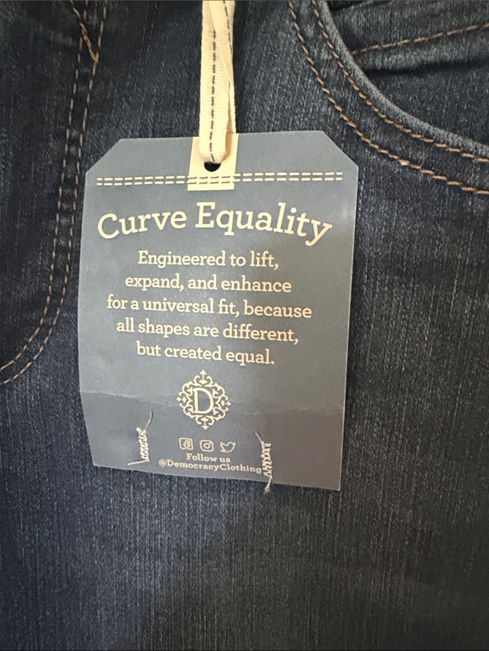 Democracy Women’s Dark Wash Straight Leg Jeans - Picture 4 of 8